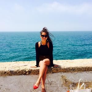 Meet your Posher, Julia